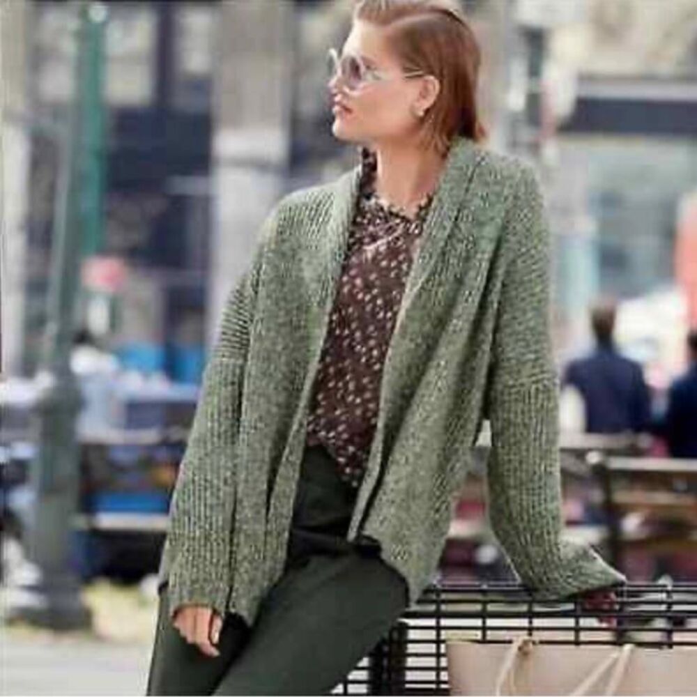 Cabi Travel Cardigan Sweater #3892 Heathered Green Chunky Knit M
